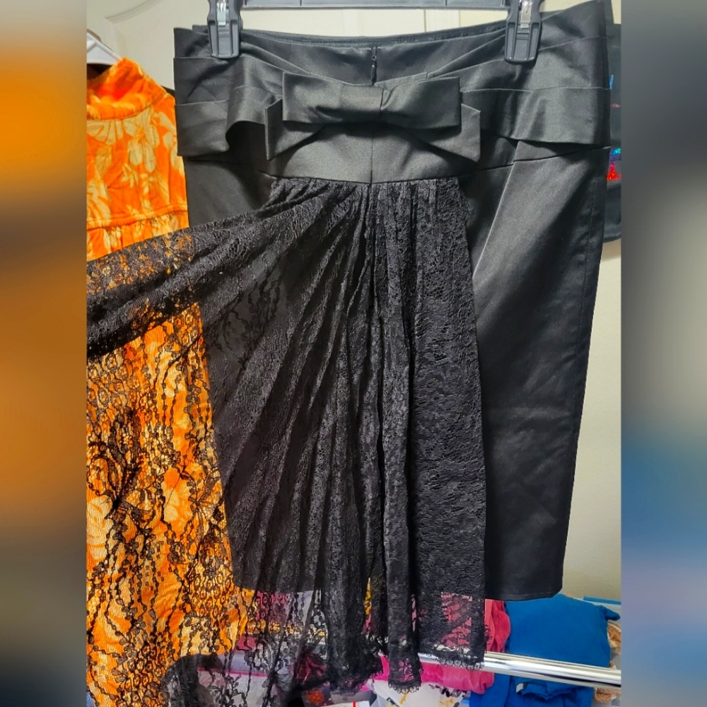 Women's Nanette Lepore size 2 black ANKARA NWT LACE TRAIN